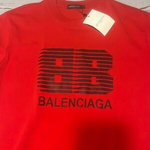 Red Balenciaga  shirt Size XL good condition never worn